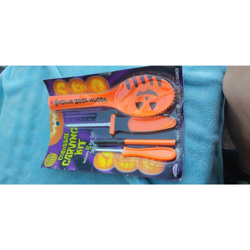 Fun World Pumpkin Pro Colossal Carving Kit Lot of TWO (2) Stencils and Tools